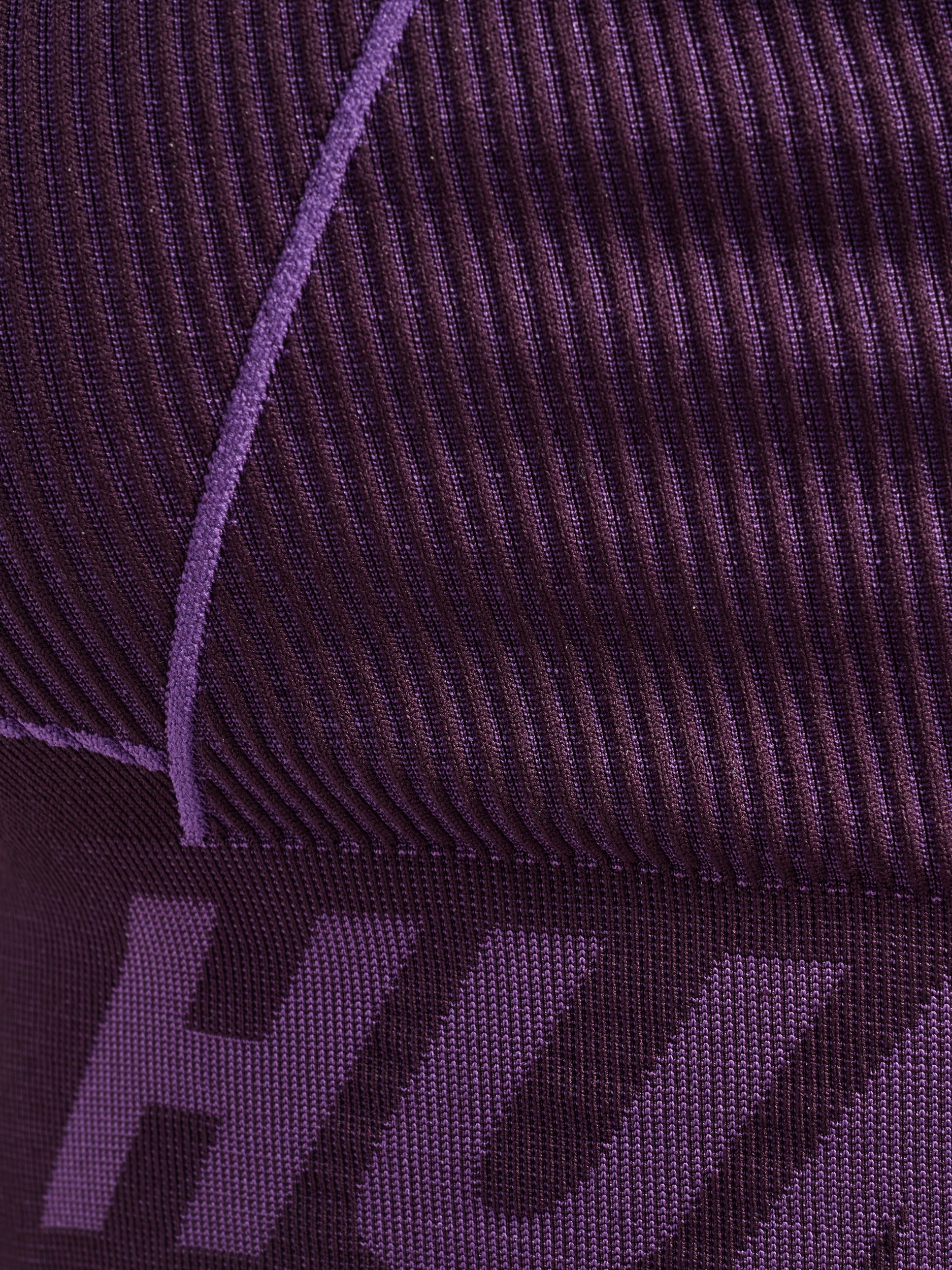 3561-PLUM PERFECT/BELLFLOWER MELAN