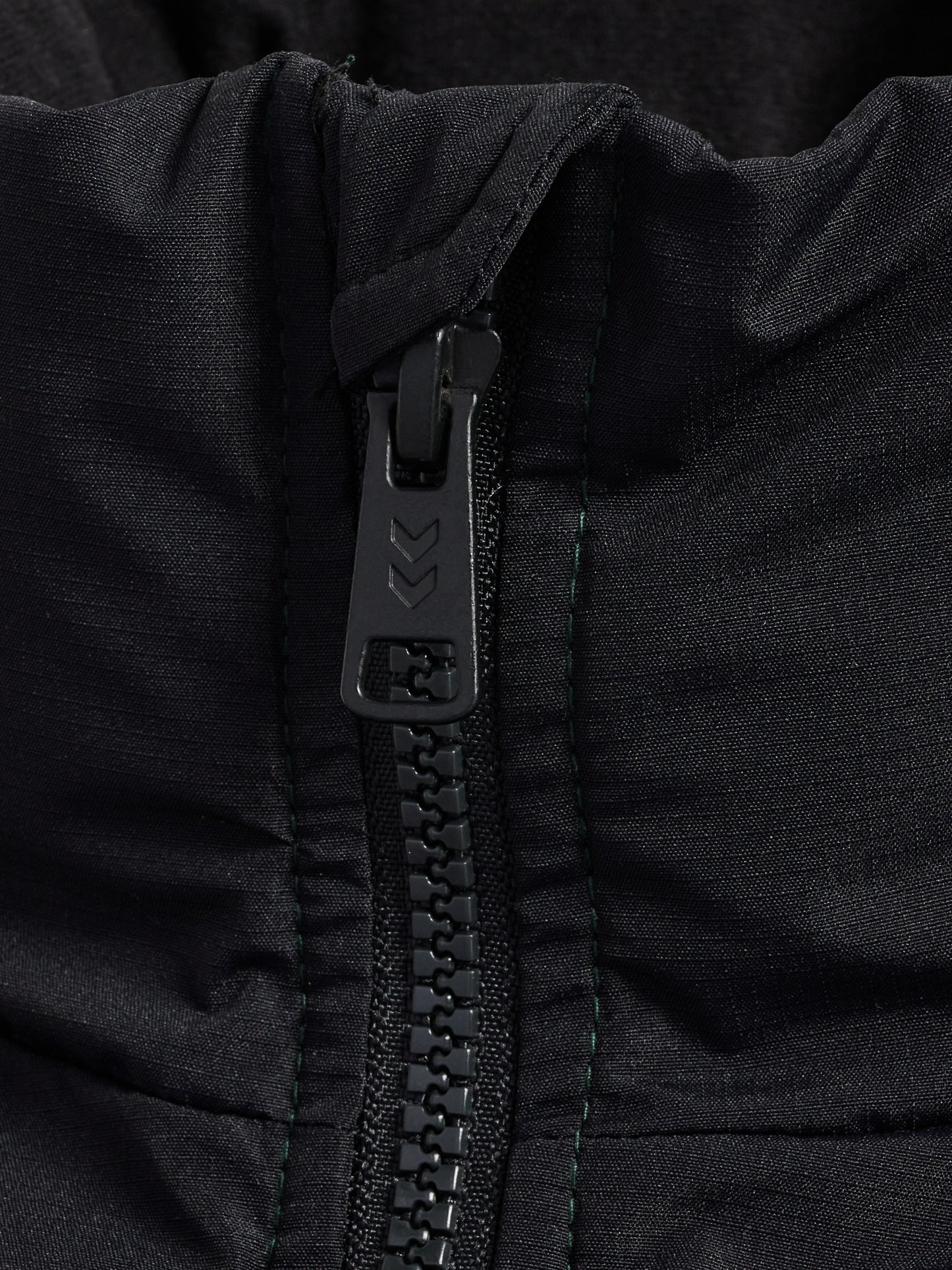 hmlPUFF JACKET SHORT SPORTSWEAR