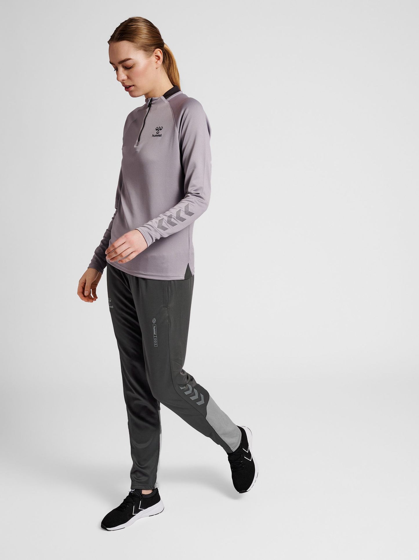 hmlGG12 ACTION TRAINING PANTS WOMAN