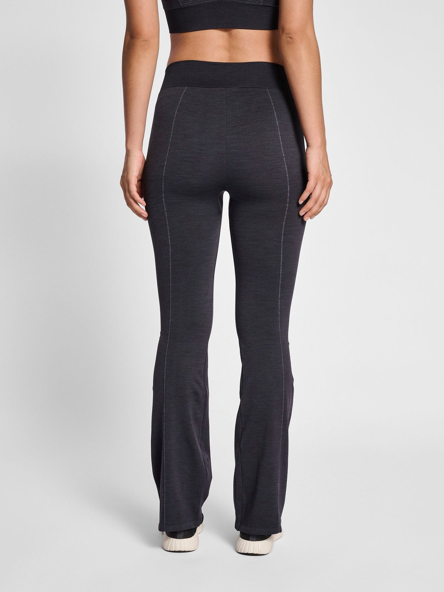 hmlMT IVY SEAMLESS MW FLARED TIGHTS