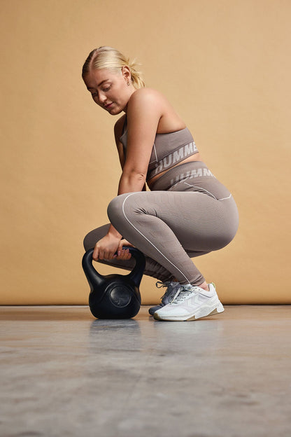 2120-CHATEAU GRAY/DRIFTWOOD MELANGE